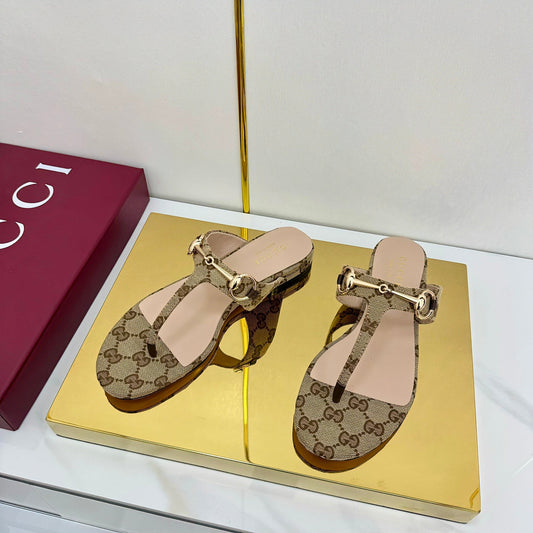 THONG SANDALS IN DARK BEIGE FABRIC PRINTED LOGO WITH GOLD HARDWARE