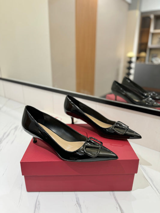 VALENTINO 26S HIGH HEELS 45 MM IN BLACK PATENT CALFSKIN