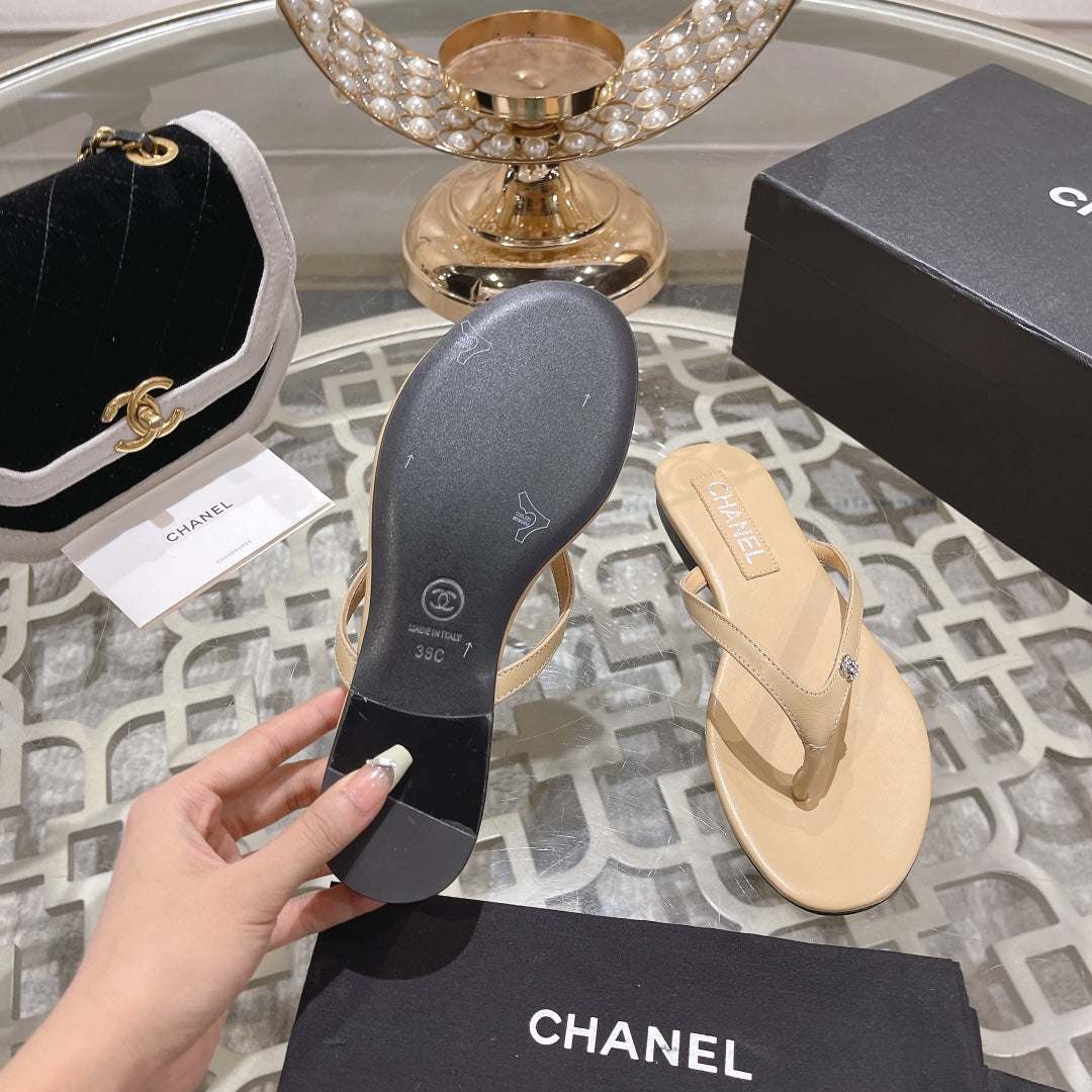 Double CC Flip Flop Thongs Beige Cream Sheepskin