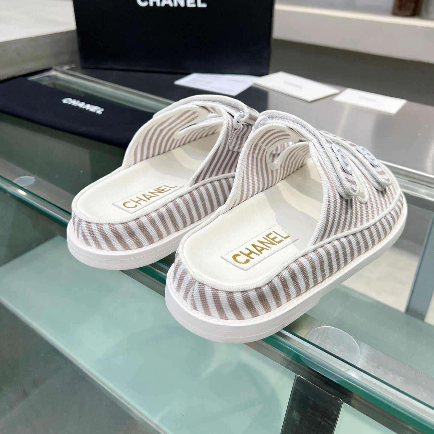 Stripes Casual Flat Sandals Gray White