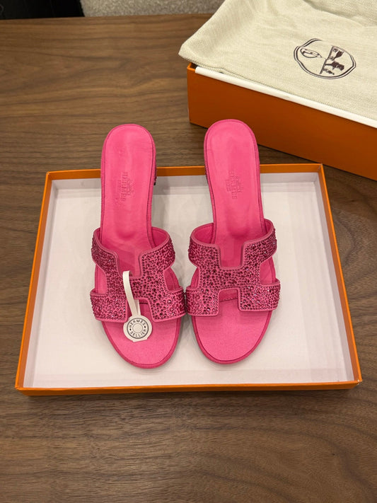 HM 26S OASIS SANDAL IN HOT PINK SUEDE WITH CRYSTALS