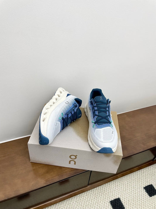 LOEWE 26S CLOUDTILT SNEAKER IN BLUE IVORY RECYCLED POLYESTER