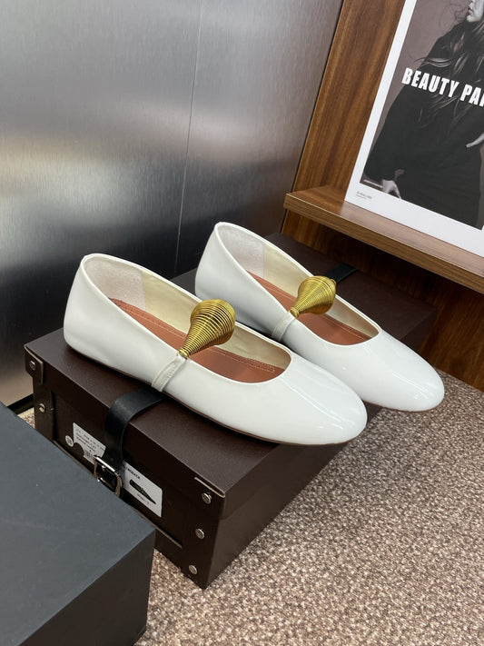 ALAIA BALLET SHOES 25S IN WHITE PATENT LEATHER WITH GOLD HARDWARE