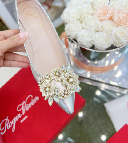 EFFLORESCENCE POINTED-TOE PUMPS IN SILVER SATIN WITH CRYSTAL BUCKLE