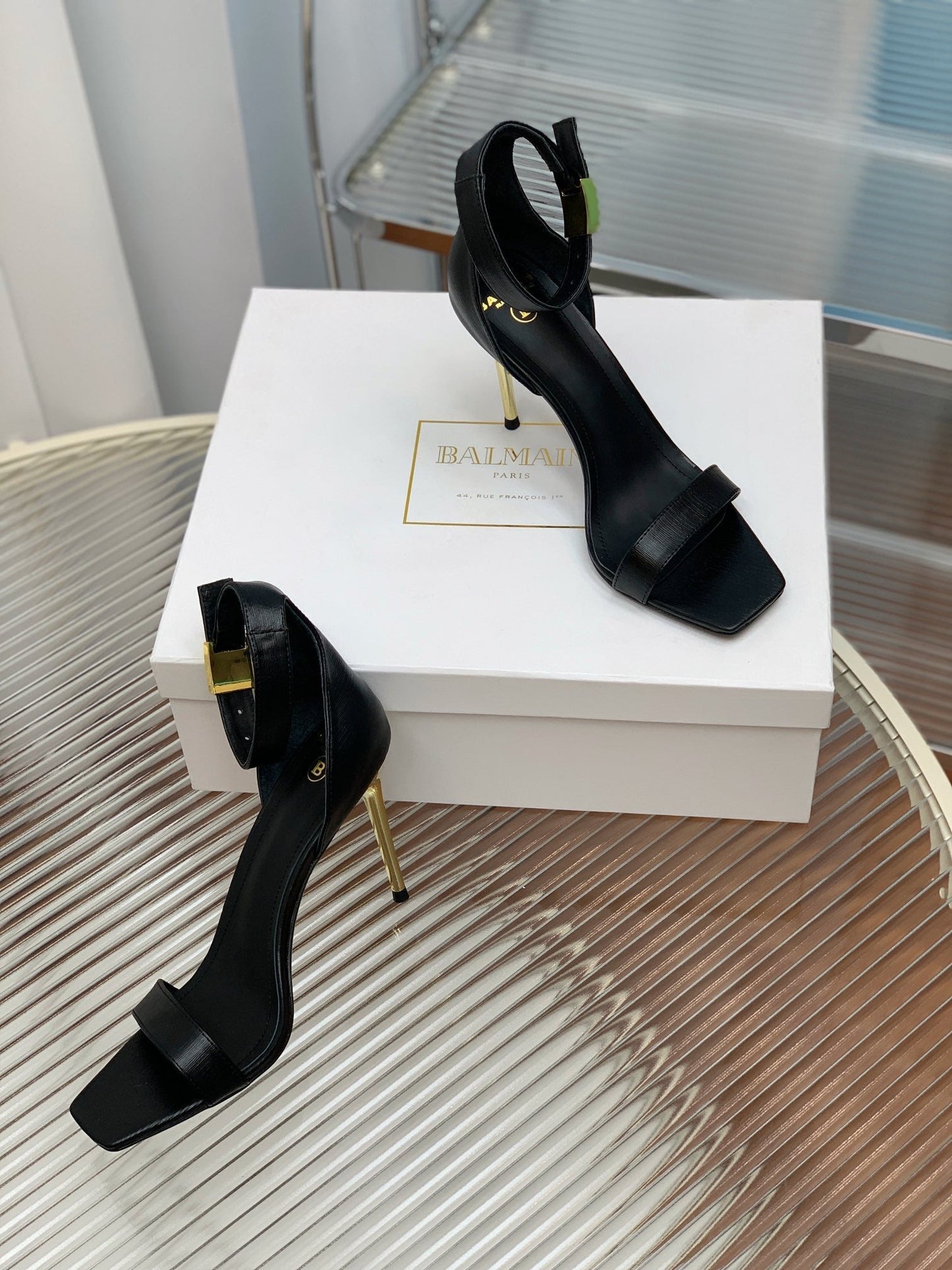 BALMAIN 25S METAL BUCKLE HIGH HEELS 95MM IN BLACK CALFSKIN