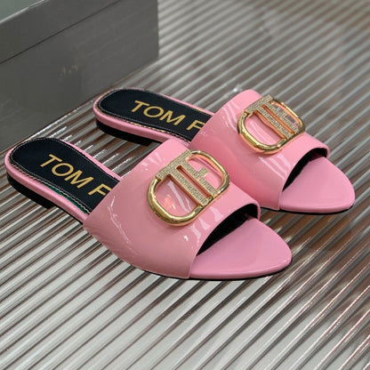 FLAT SLIDE IN BABY PINK METALLIC CALFSKIN
