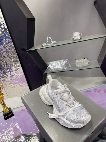 3XL SNEAKER IN SILVER MIX WHITE MESH AND POLYURETHANE