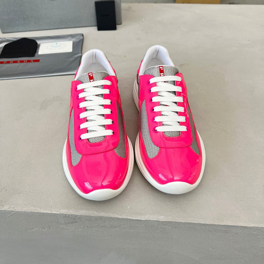 CHUNKY SOLE DESIGN SNEAKER IN PINK AND WHITE MESH MIX LEATHER