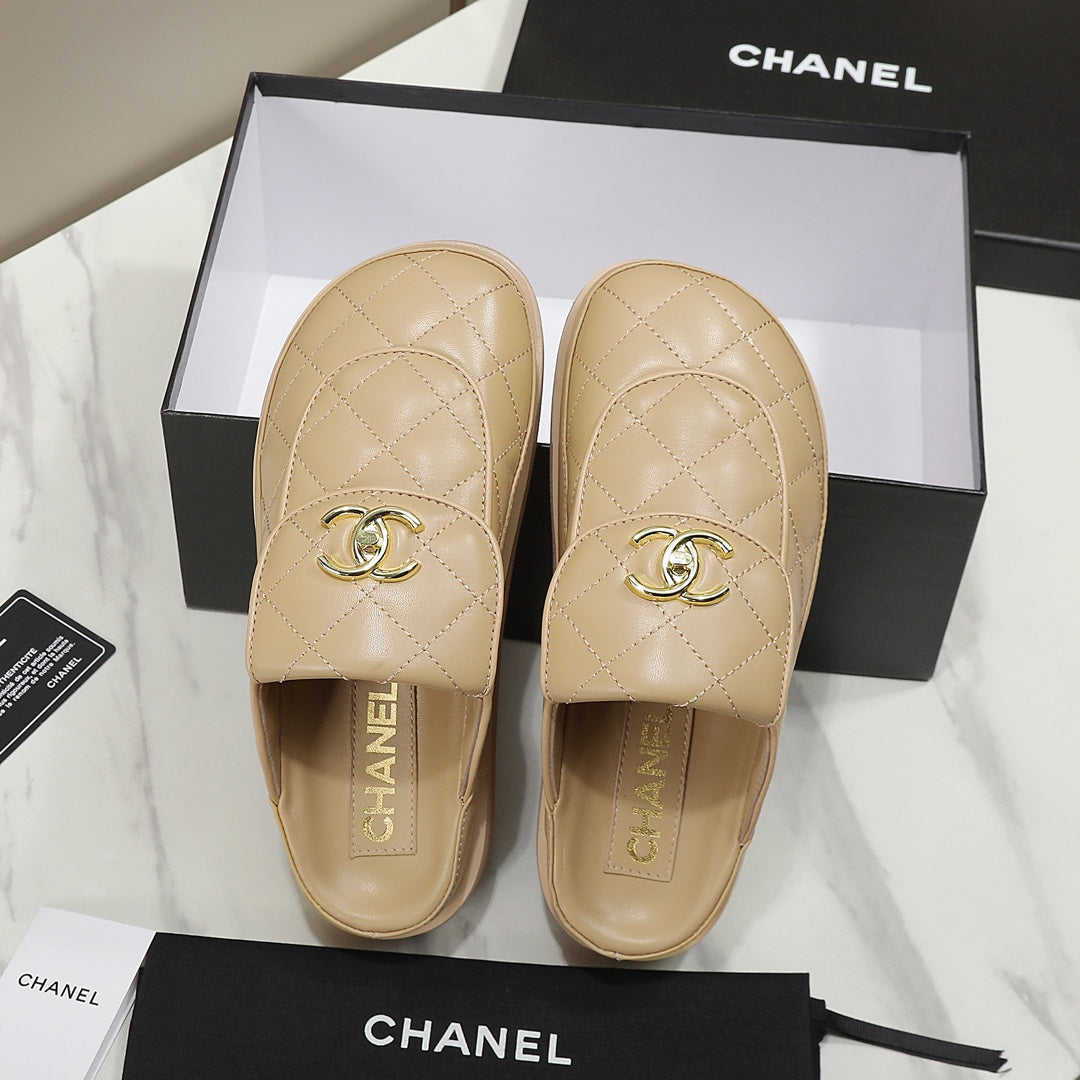 CC Dad Sandal Mule Quilted Calfskin