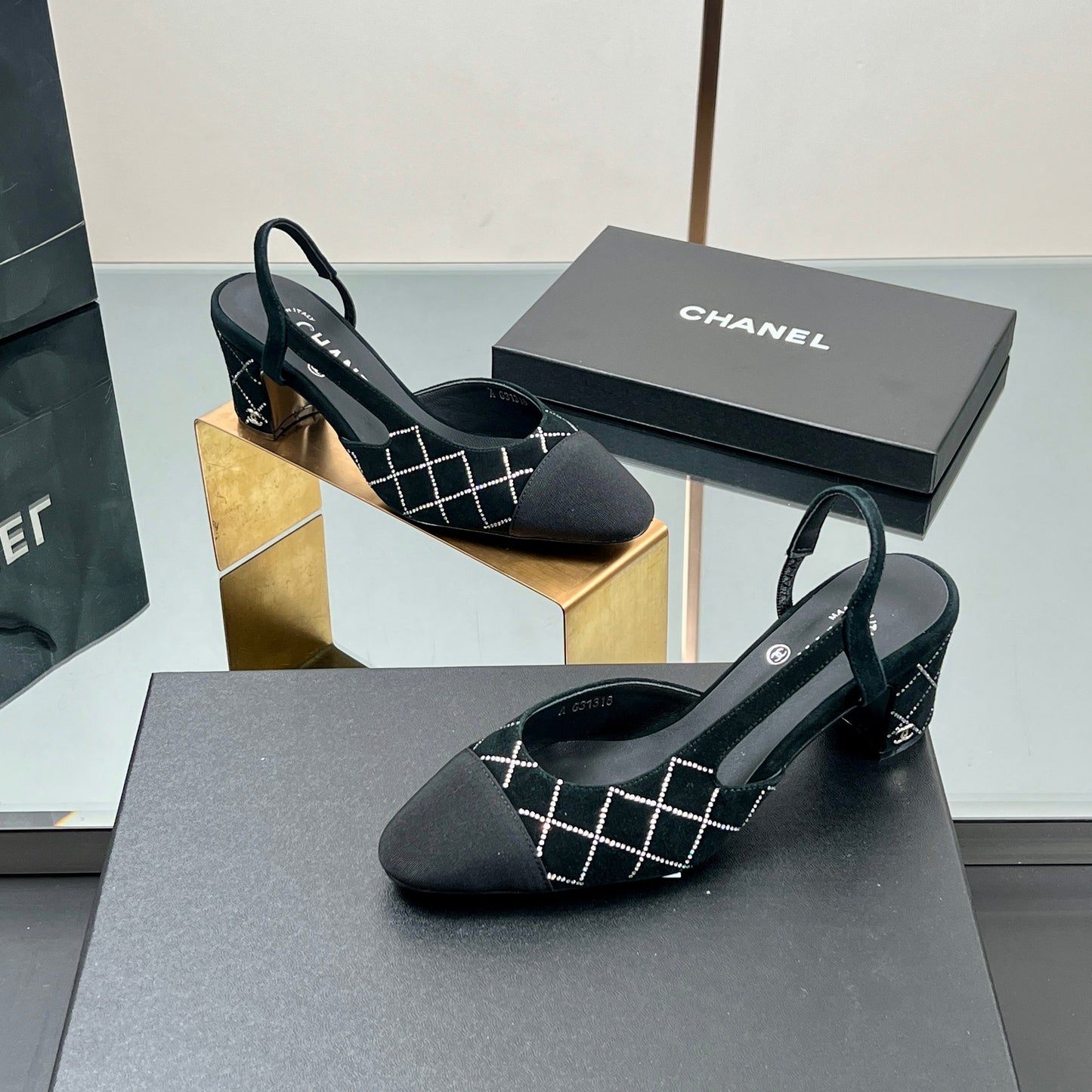 CC SLINGBACK 25S 65 MM IN BLACK SUEDE AND CRYSTALS