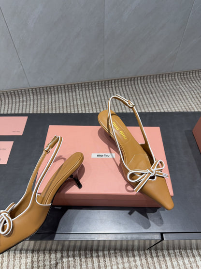 MIUMIU 26S SLINGBACK 55MM IN CARAMEL BROWN CALFSKIN WITH BOW