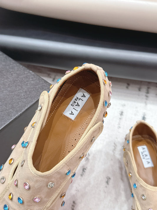 ALAIA 26S EMBELLISHED FLATS IN BEIGE SUEDE