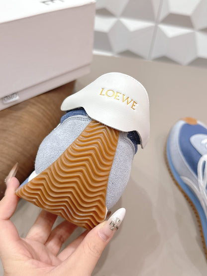 LOEWE 26S FLOW RUNNER SNEAKER IN LIGHT GRAY AND BLUE SUEDE AND CALFSKIN STYLE 2