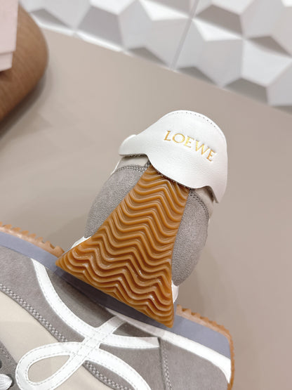 LOEWE 26S FLOW RUNNER SNEAKER IN DARK GRAY SUEDE AND WHITE CALFSKIN
