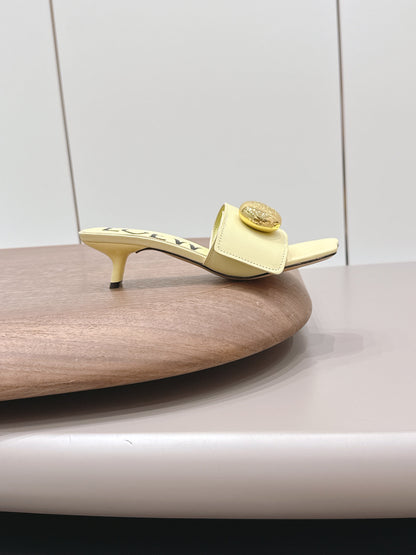 LOEWE 26S SQUARE TOE SANDALS 45MM IN LIGHT YELLOW CALFSKIN GOLD HARDWARE