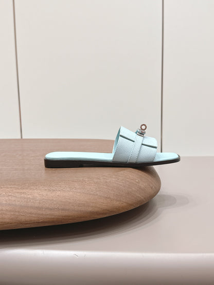 HM 26S GIULIA SANDAL IN ICE BLUE EPSOM CALFSKIN SILVER HARDWARE
