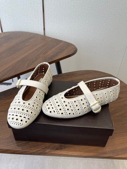 ALAIA 26S MARY JANE FLATS IN WHITE LAMBSKIN