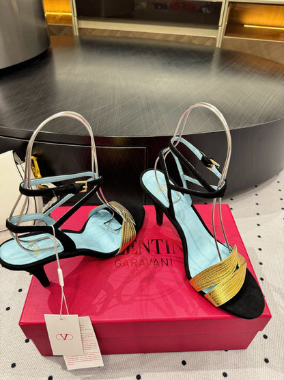VLTN HIGH SANDAL 25S 60 MM IN BLACK SUEDE AND GOLD CALFSKIN