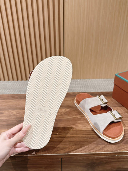 LP 26S DOUBLE BUCKLE SLIDES IN LIGHT GREY SUEDE GOLD HARDWARE