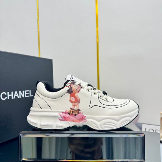 TRAINERS SNEAKER IN WHITE CALFSKIN WITH STICKER 238624