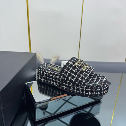 CC 25 Flatform Slide Black Fabric 238492