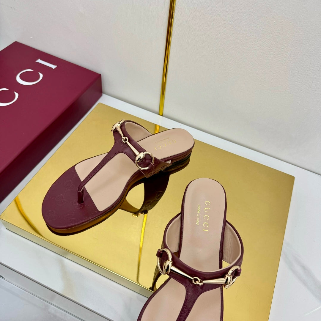GG THONG SANDALS 25S IN DARK RED LAMBSKIN WITH GOLD HARDWARE