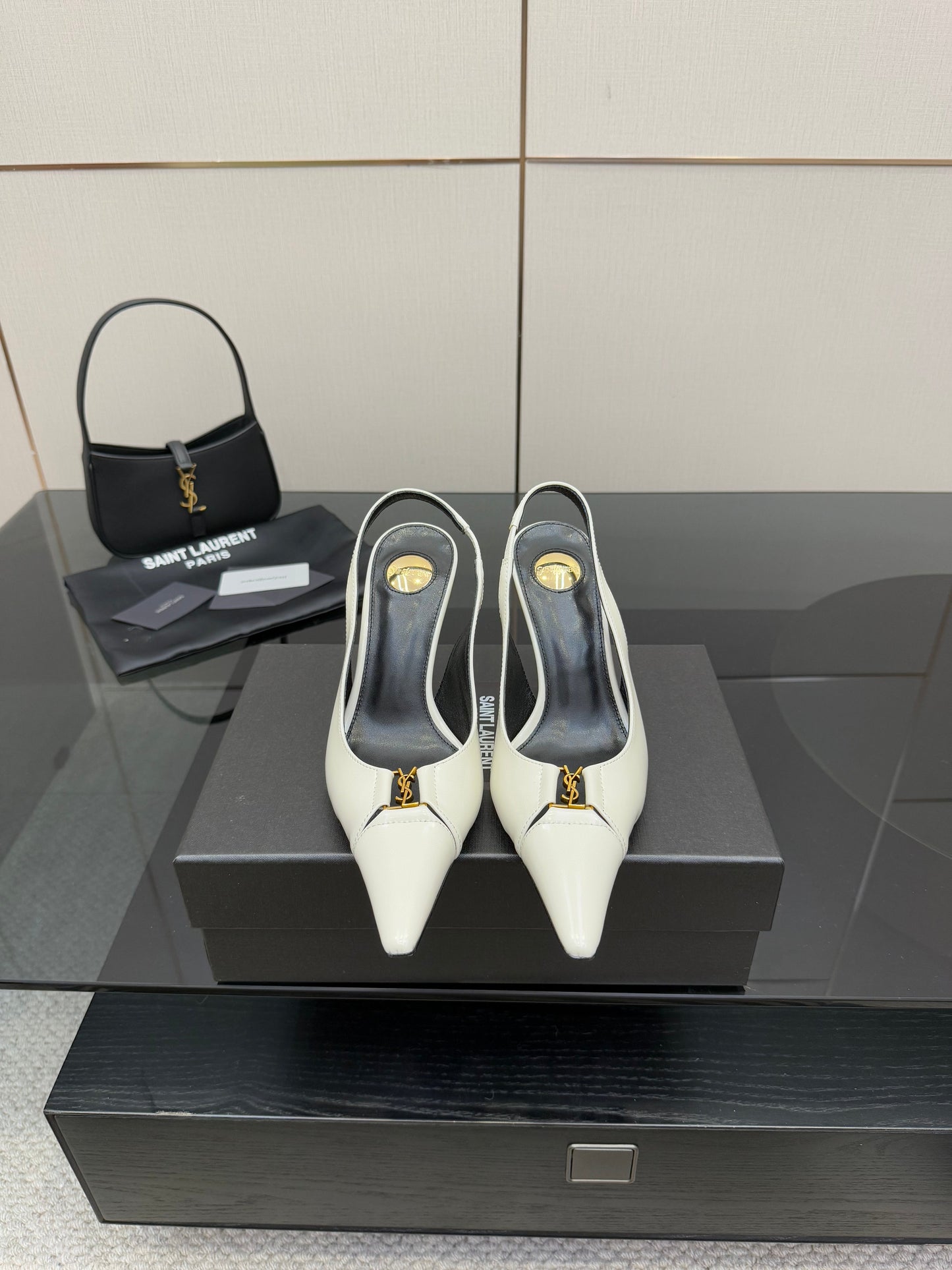 YSL 25S SLINGBACK HIGH HEELS 90 MM IN WHITE LAMBSKIN WITH GOLD HARDWARE STYLE 6