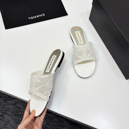 CC 25 Slippers Satin and Sheepskin 270798