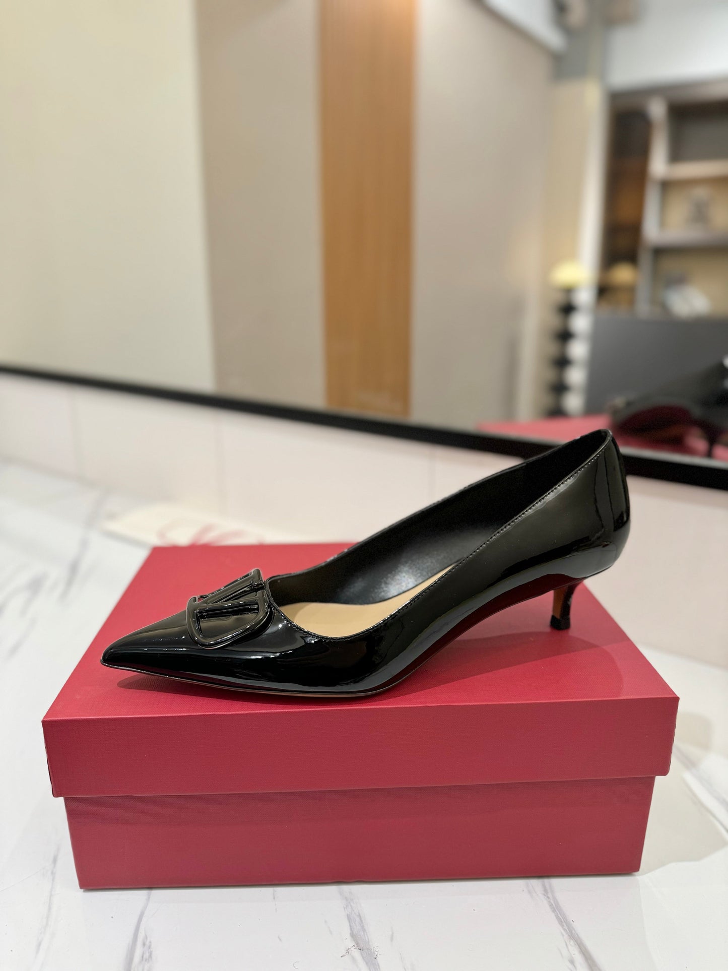 VALENTINO 26S HIGH HEELS 45 MM IN BLACK PATENT CALFSKIN
