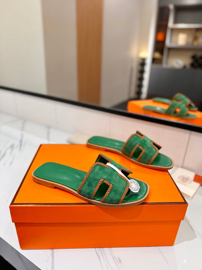 HM 26S ORAN SANDALS IN GREEN SUEDE WITH TAN BOWN BRAIDED TRIM