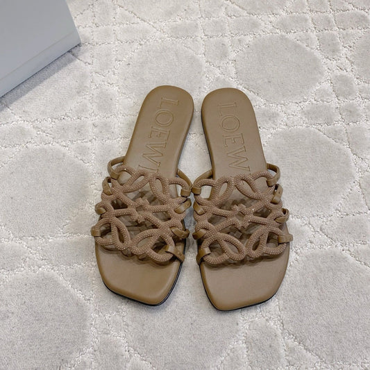LOEWE 26S PETAL ANAGRAM SLIDE IN BROWN CALFSKIN
