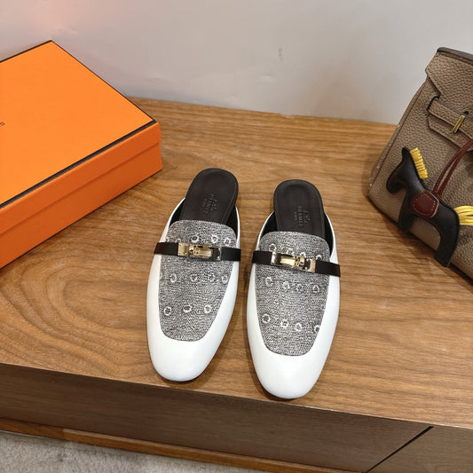 HM 26S OZ MULE IN WHITE CALFSKIN AND GREY CANVAS GOLD HARDWARE
