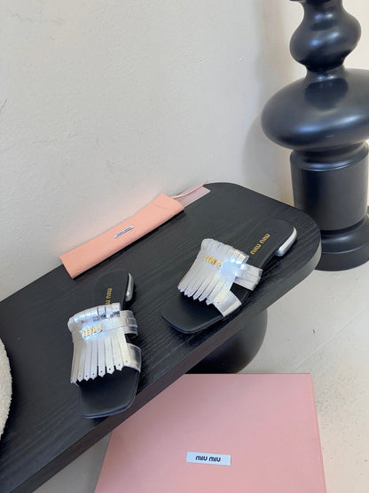 MIUMIU 26S FLAT SLIPPERS IN SILVER CALFSKIN