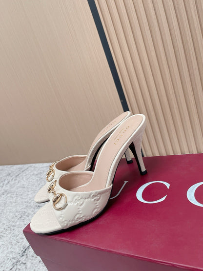 GUCCI 26S HIGH-HEEL SANDALS 85 MM IN CREAM WHITE CALFSKIN