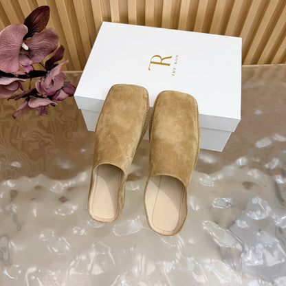 THE ROW 26S SQUARE TOE MULE FLATS IN CAMEL BROWN SUEDE