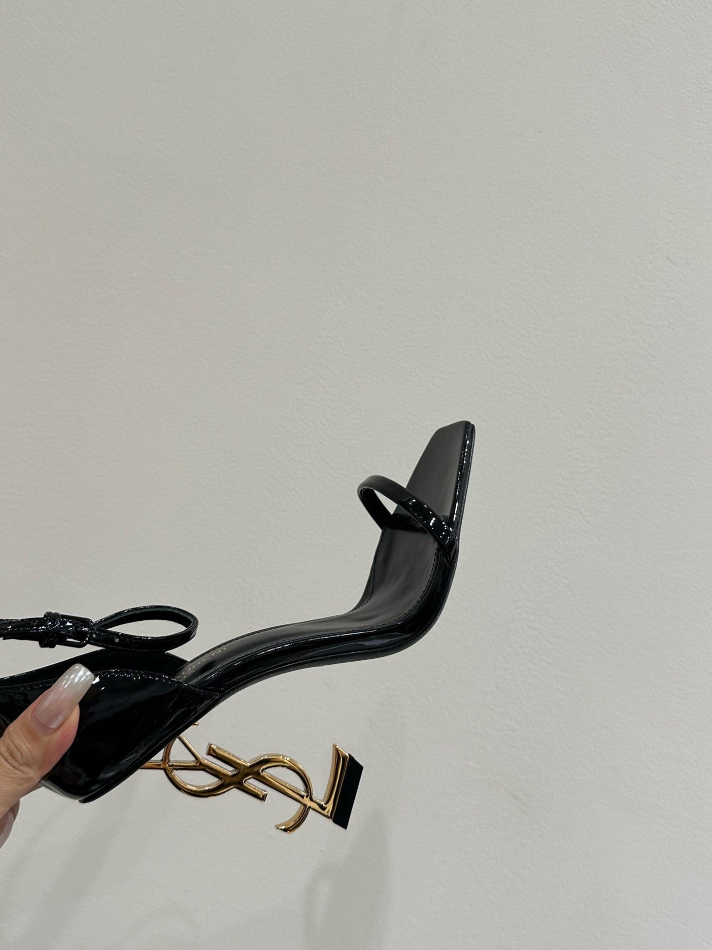YSL HEELED SANDALS 25S 105 MM IN BLACK GLOSSY LAMBSKIN WITH GOLD HARDWARE