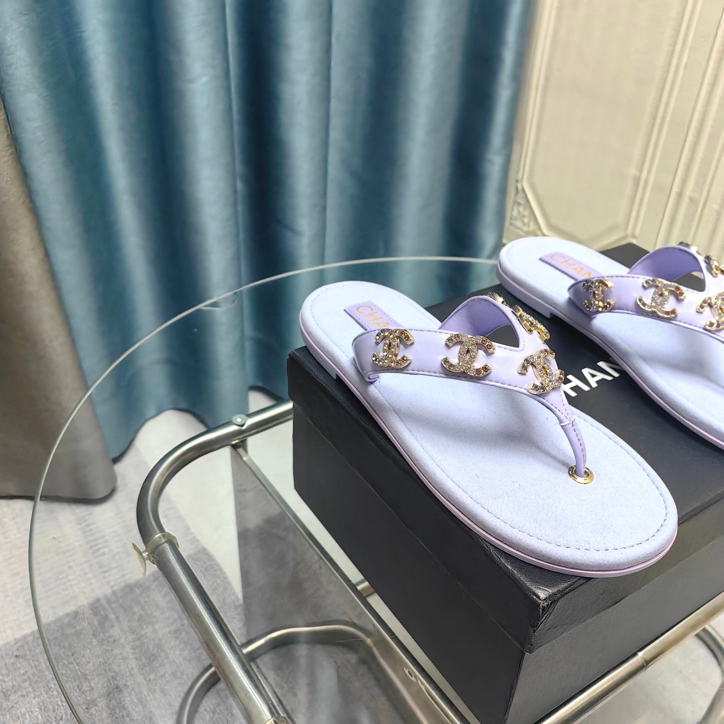 CC 25 Thong Sandal Diamond CC Logo