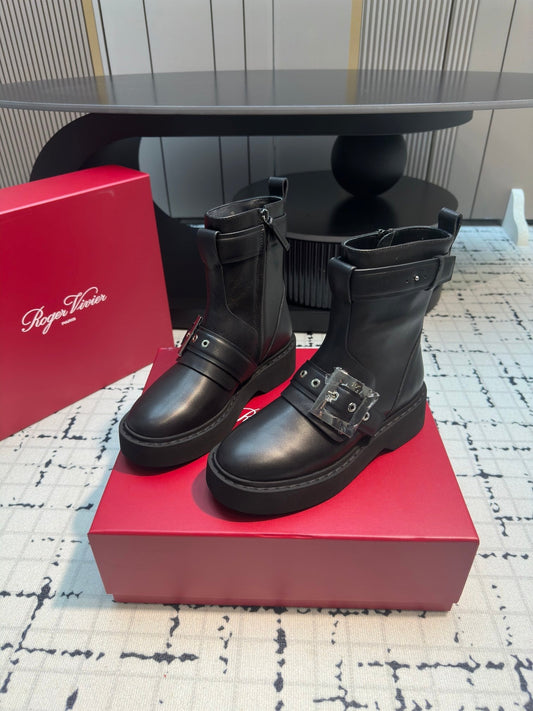 VIV' RANGERS BIKER BOOTIES IN BLACK CALFSKIN WITH METAL BUCKLE