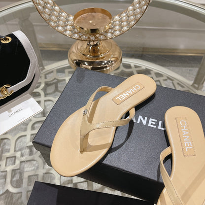 Double CC Flip  Flop Thongs Beige Cream Sheepskin