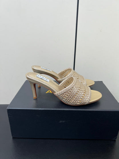 ALAIA HIGH HEEL 25S 70 MM IN GOLD LAMBSKIN WITH WOVEN PATTERN