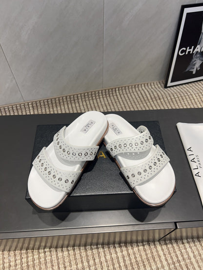 ALAIA DOUBLE-STRAP SANDALS 25S IN WHITE CALFSKIN
