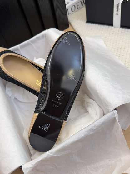 CC 25 Ballet Flat Beige Black Raffia