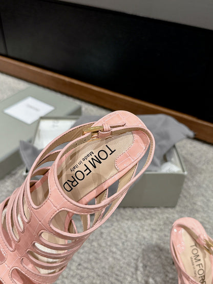 HIGH SANDAL 10 CM IN LIGHT PINK CALFSKIN