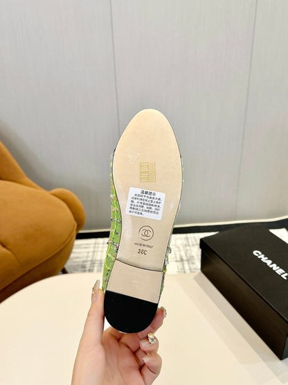 BALLET FLATS IN EMERALD GREEN TWEED AND FABRIC