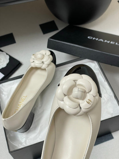 CC 25S Ballet Flower