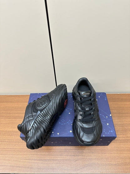 GG Ripple Leather Sneakers Black
