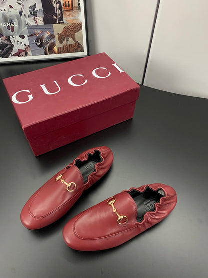 GUCCI 26S LOAFERS IN RED CALFSKIN