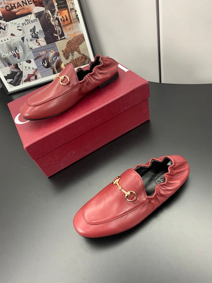 GUCCI 26S LOAFERS IN RED CALFSKIN