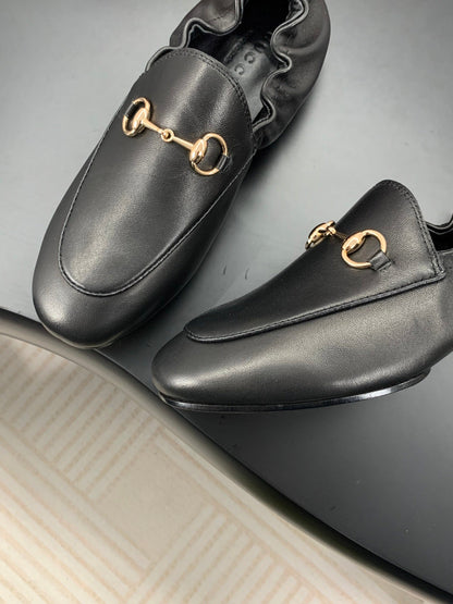 GUCCI 26S LOAFERS IN BLACK CALFSKIN