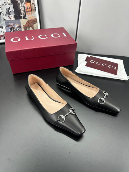 GUCCI 26S VITTORIA BALLERINA SHOES IN BLACK CALFSKIN